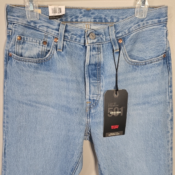 Levi's Denim - Levi's Original 501 Button Fly Ladies Size 29 Light Wash Denim Jeans - NEW